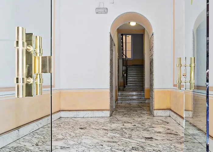 Boutique In Via Roma By Wonderful Italy